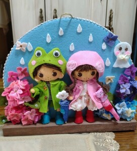  felt hand made * rainy season * purple . flower * man . girl. put decoration ( wall decoration also becomes )