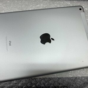 JM580 SIMフリー iPad 第6世代 Wi-Fi+Cellular A1954 シルバー 32GB ジャンク ロックOFFの画像2