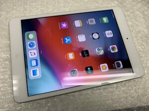 JN551 iPad mini 第2世代 Wi-Fiモデル A1489 シルバー 64GB ジャンク ロックOFF