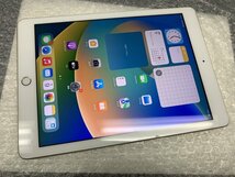 JN538 iPad 第5世代 Wi-Fiモデル A1822 ゴールド 32GB ジャンク ロックOFF_画像1