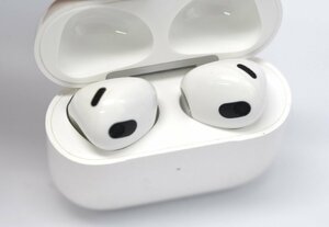 [中古品 初期化済] 稼働品【Apple】アップル Air Pods エアーポッズ ワイヤレス イヤホン Bluetooth A2566 A2564 A2565 第3世代 中古品