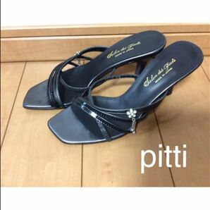 pitti(ピッティ)★ハイヒール サンダル 22㎝ 本革 新品インソール　697