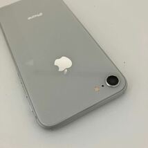 ▽【500円スタート】iPhone8 ホワイト64G ドコモ MQ792J/A IMEI/356096090949023 利用制限◎ 箱付き 稼動品 初期化済み_画像6