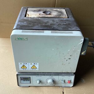 中古品 GC AUTO FURNACE QF-E オートファーネス リング焼却炉 歯科技工用 ジーシー I242