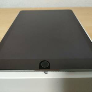 中古 iPad Air 第2世代 WiFi+Cellular 64GB スペースグレイ SIMフリー ①の画像3
