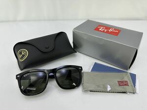 Ray-Ban