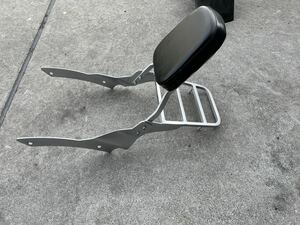 * Yamaha dragster 400 back rest rear carrier gong start dragster carrier kya rear .. sause sissy bar 