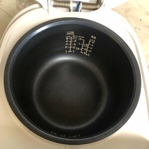 YI040373 マイコンジャー炊飯器（5.5合） ハイアール/Haier JJ-M56A 2022年 直接引き取り歓迎の画像4