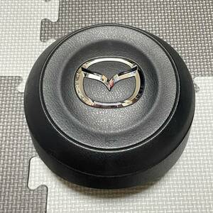 ★純正品★DJ後期デミオMAZDA2 KF CX-5 CX-8 BM/BY後期アクセラ DK後期CX-3 マツダ純正 運転席エアバッグカバーエアーバッグSRS AIRBAG★