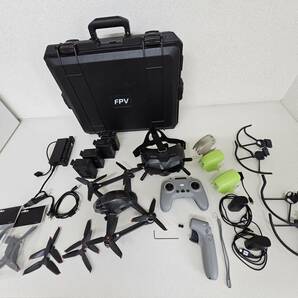 ■送料無料■DJI FPV COMBO+FLY MORE Kit+モーションコントローラー＋バッテリー等純正オプション多数■格安スタート■の画像1