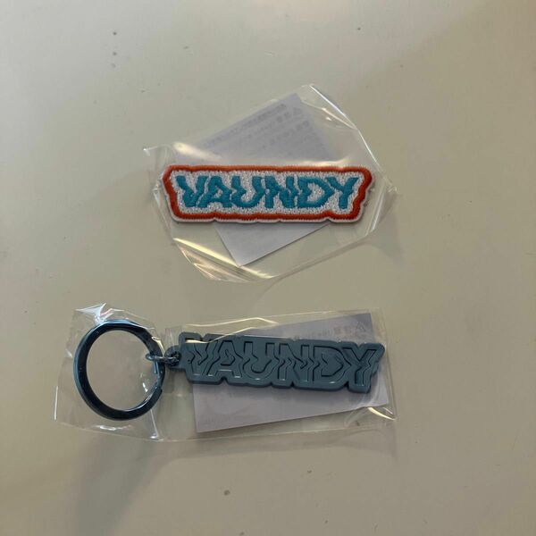 VAUNDY ワッペン　キーホルダー　セット