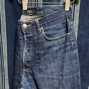 a.p.c. standard denim pants 日本製 ヒゲ ひげ 蜂の巣 縦落ち アタリ ダメージ クラッシュ ボロ boro グランジ red line 赤耳