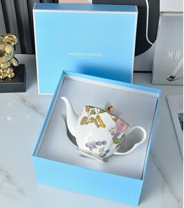 ウェッジウッド wedgwood 　ティーポット　花柄　大容量　洋食器 インテリア コーヒー ティー 800ml