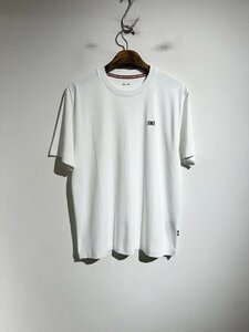 送料無料　新品　BALLY　バリー　Tシャツ　丸首　刺繍ロゴ　シンプル　半袖　コットン　M-3XL　サイズ選択可能　3972