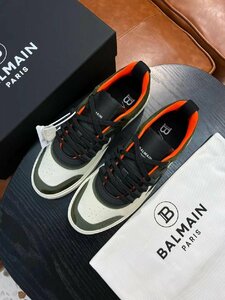 新品　BALMAIN　バルマン　メンズ　スニーカー　スポーツシューズ　39-44　サイズ選択可能　3743