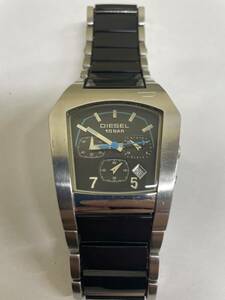 【s3181】［中古品］DIESEL ディーゼル メンズ 腕時計 クロノグラフ 10BAR DZ-4098 ※不動品！電池交換必須です。箱無し