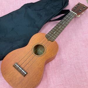 alamo hole soprano ukulele UK-160 used beautiful goods case attaching.