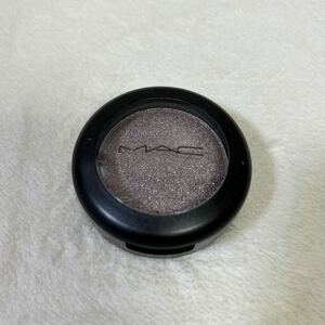 MACpig men Tomos eyeshadow 