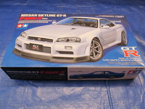 現状品●未使用●1/24【タミヤ】ニッサン　スカイライン2000GT-R/R34　VスペックⅡ