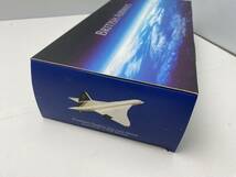 ★BRITISH AIRWAYS ブリティッシュ エアウェイズ★1/200スケール フィギュア 飛行機 稀少【中古/現状品】_画像2