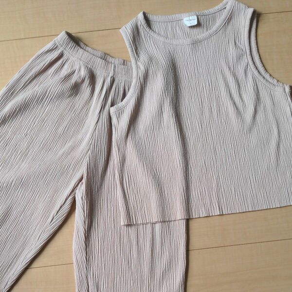 The Beige 　セットアップ　XL