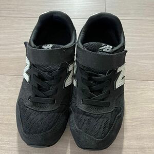 美品★ニューバランス　NB 20 スニーカー　黒 運動靴 瞬足 ニューバランス New Balance