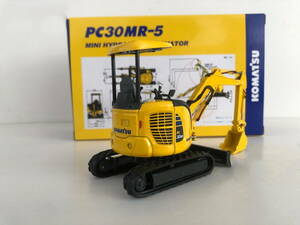 送料無料★KOMATSU コマツ PC30MR-5 ミニ油圧ショベル 1/32 スケールダイキャスト オリジナルボックス新品