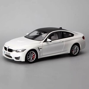 送料無料★Paragon 1:18 BMW M4 (F82) 白 新品