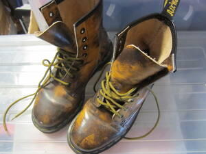 Dr.Martens