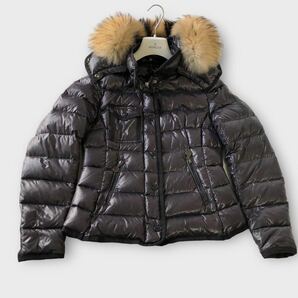 モンクレール レディース MONCLER ダウンジャケット ARMOISE アルモワーズ 黒　BLACK4593715 68950 フード ファー付 ラクーン　L XL サイズ