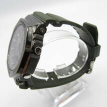 T1001☆CASIO G-SHOCK デジアナ GM-2100B【5611】GM-2100B-3AJF 八角形フォルム メタルカバード グリーン カシオ Gショック 中古【時計】_画像2