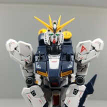 完成品 ガンプラ RG νGUNDAM_画像1