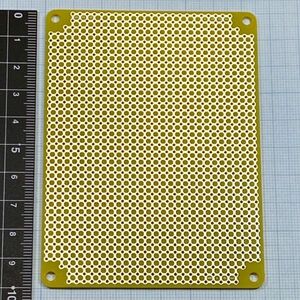 珍品注意！ 格子状・全面ユニバーサル基板★ガラエポ・片面・100x75mm角1.6mm厚★電子工作用★(U1075HY)