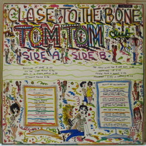 TOM TOM CLUB(トム・トム・クラブ)-Close To The Bone (UK 限定「赤盤」 LP+ソフト紙_画像2