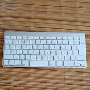 Apple Wireless Keyboard　A1314（電池式）