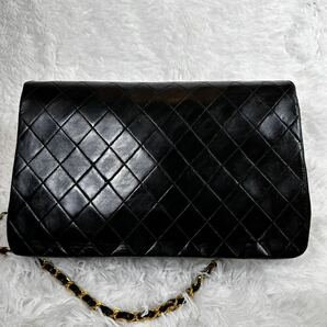 売り切り 美品 CHANEL シャネル マトラッセ チェーンショルダーバッグ シングルフラップ ターンロック ブラックの画像2