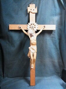 A5151 無銘 木彫 イエスキリスト像 十字架 壁掛オブジェ