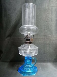 A5759 昭和期 プレスガラス 透明・青色 ホヤつき オイルランプ