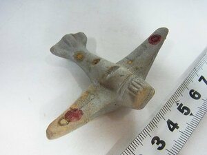 A5517 war front clay made old Japan army. airplane type chopstick rest that time thing 