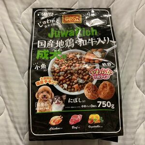 サンライズ　じゅわリッチ　成犬用　国産地鶏・和牛入り やわらか小粒タイプ　750g