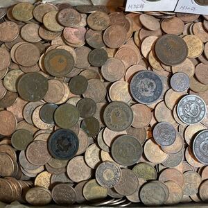  large amount old coin 1 jpy ~ copper coin together copper coin old coin old money blue copper coin old coin summarize large amount old coin dragon copper coin dragon 2 sen dragon 1 sen .1 sen half sen . rin large amount modern times old coin 15