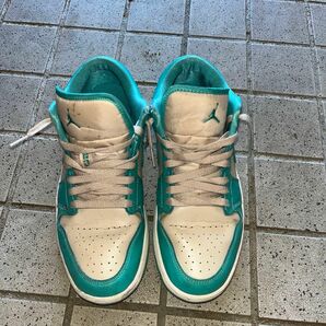 AIR JORDAN 1 MID SE