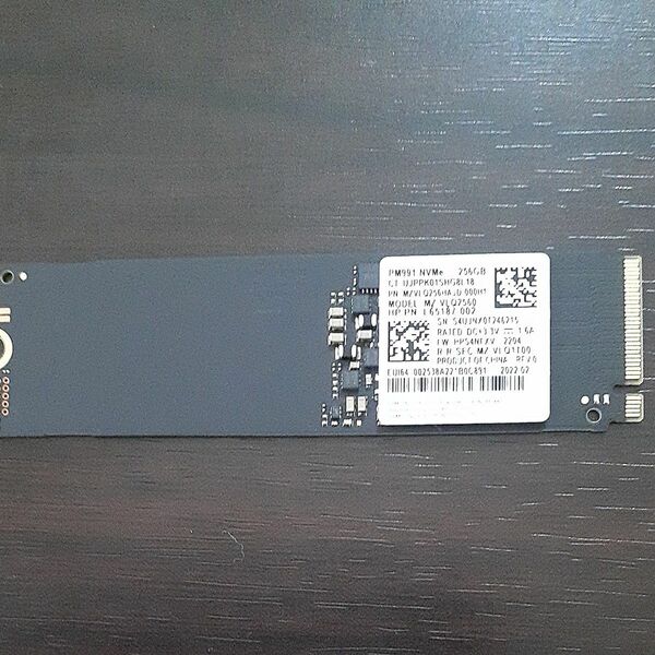 SAMSUNG NVMe SSD256gb 使用時間小