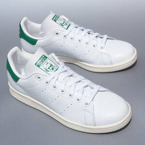 美品!! US 8 / 26cm 限定 2018年製 adidas スタンスミス スマイル 白ｘ緑 STANSMITH STAN SMITH 天然皮革 レザー