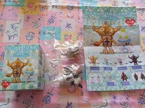 ゲッチャリロボ＆メカピポ　LOVEデバッグ　ガチャ　カプセルトイ　アトムの童　ドラマ　組み立て式　ピンク