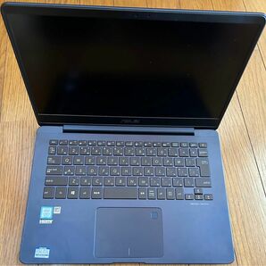 ASUS ノートPC UX430U. 8GB 256GBロイヤルブルー　中古動作良好品