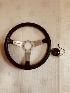  Nardi steering wheel 