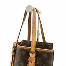 【良品】 LOUIS VUITTON ルイヴィトン モノグラム バケットPM トートバッグ ポーチ付き 肩掛け バケツ型 ショルダー ハンド バック カバン_画像5