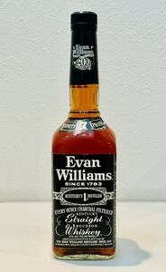 ★1円スタート！Evan Williams 7years old エヴァン・ウィリアムス バーボン ウイスキー ブラックラベル7年 古酒　状態良好★
