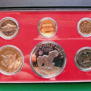 外国コイン アメリカ (Rー１４６) プルーフセット １９７７年 １ドル硬貨 ５０セント硬貨 他おまとめ ６枚 の画像9